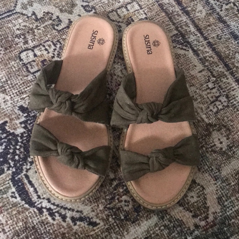 Army green sandals